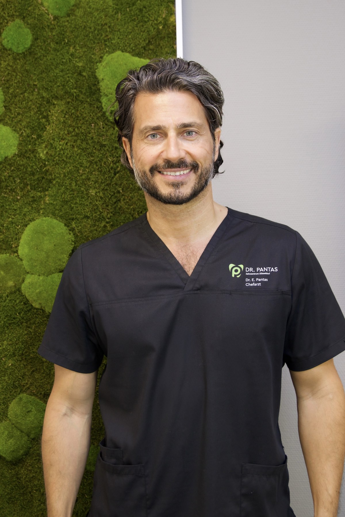 Dr. med. dent. Efthymios Pantas – Zahnarzt Düsseldorf